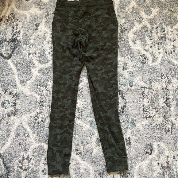 Lululemon Ready to Rulu Jogger 29” - Picture 7 of 8